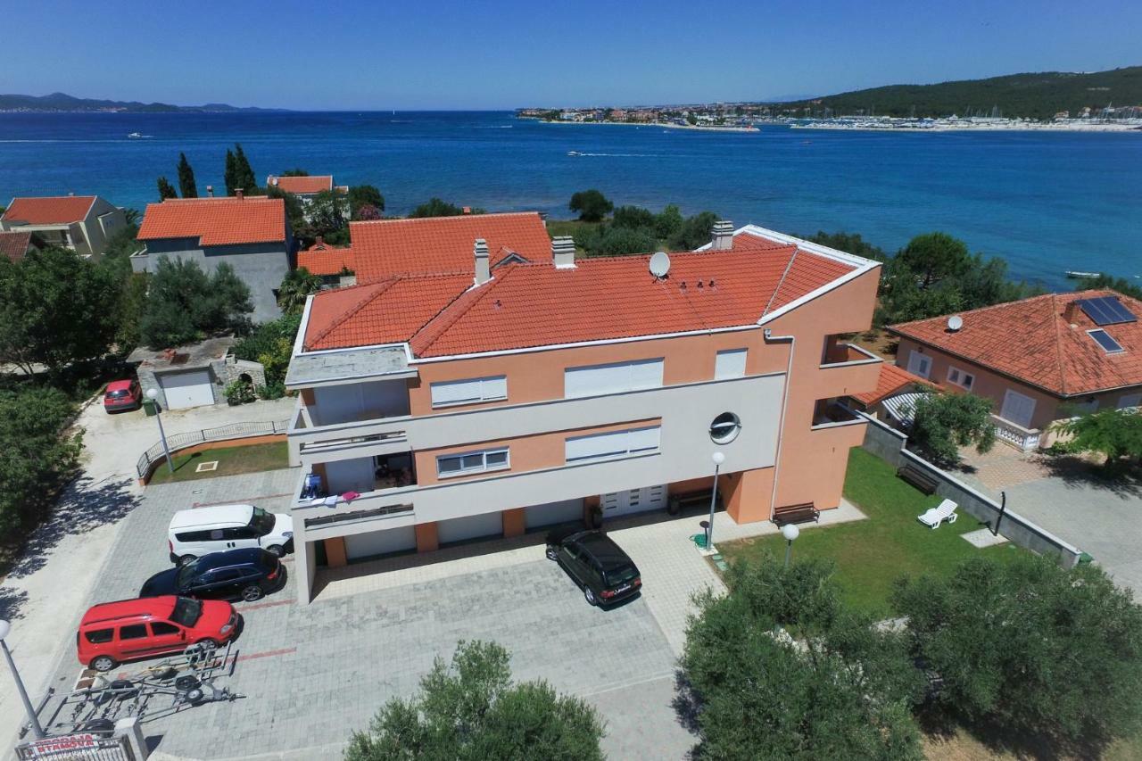 Apartments Nika Sukošan Exterior foto